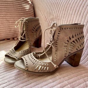 Vince Camuto Tarita Taupe Lazer Cut Lace-up Ankle Heels